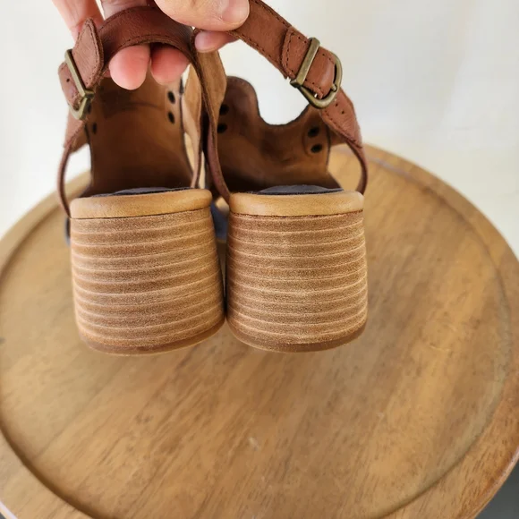 Born Women's Leather Blue Sandals - Picture 8 of 13